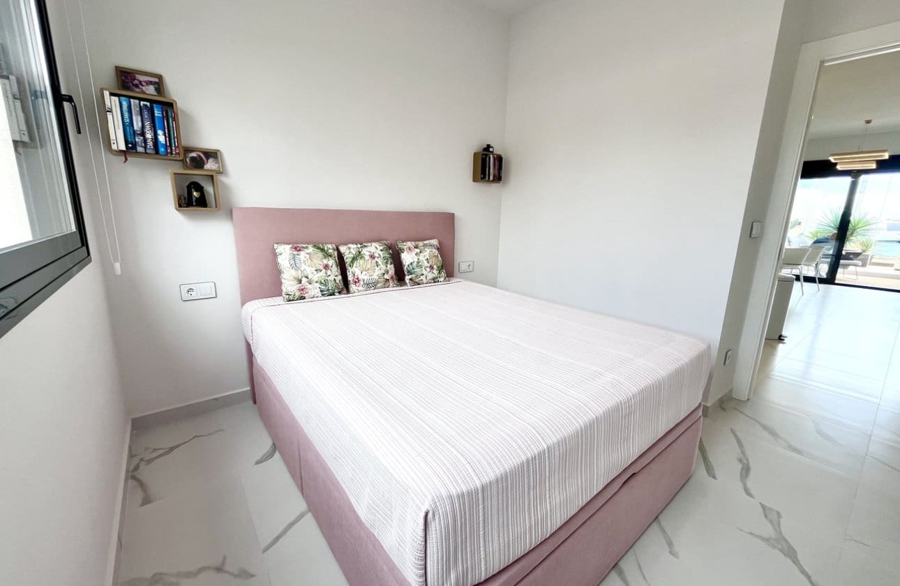 2 soverom Leilighet til salgs i San Miguel de Salinas med svømmebasseng garasje - € 329 900 (Ref: 10043376)