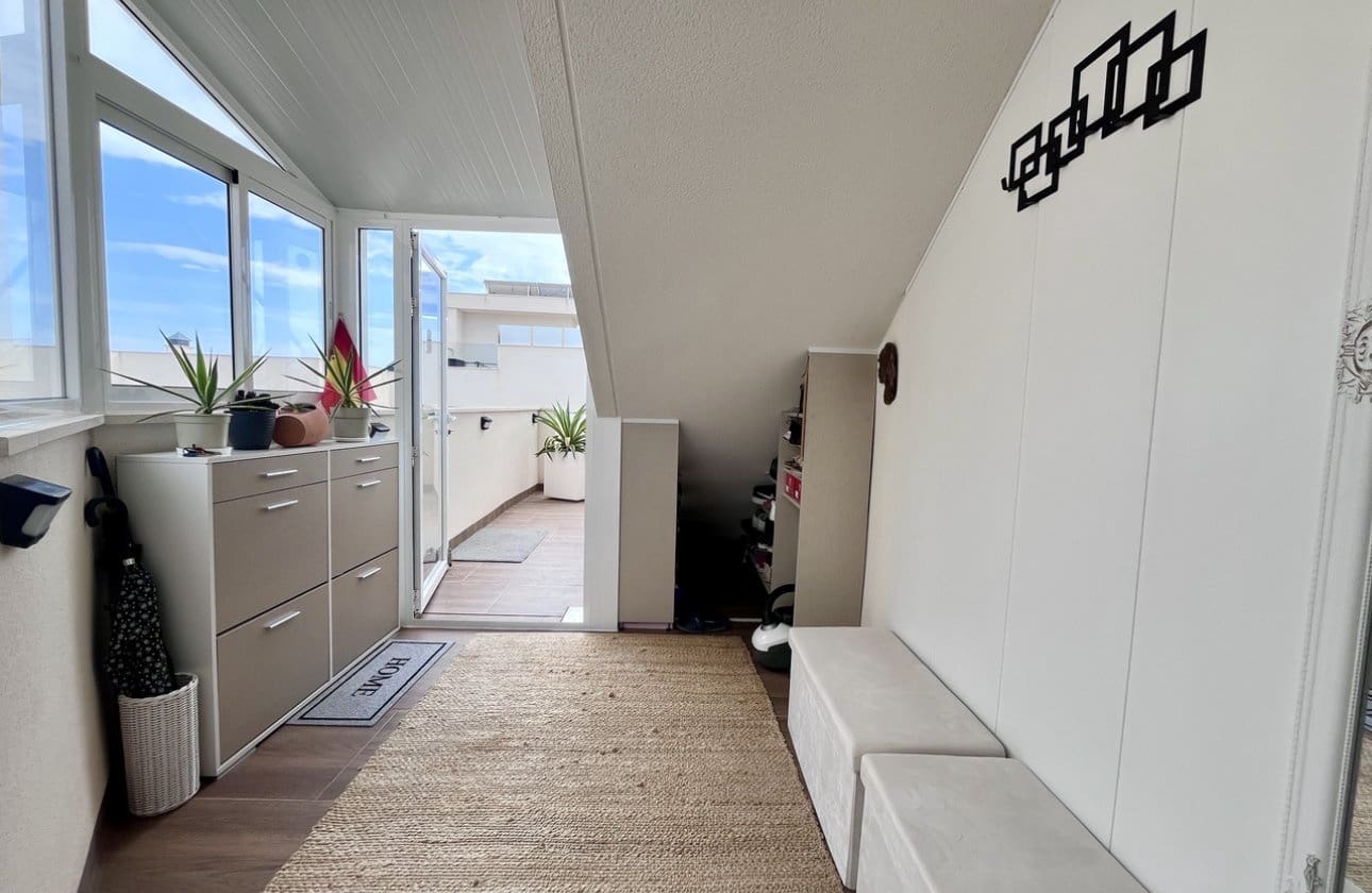 2 soverom Leilighet til salgs i San Miguel de Salinas med svømmebasseng garasje - € 329 900 (Ref: 10043376)