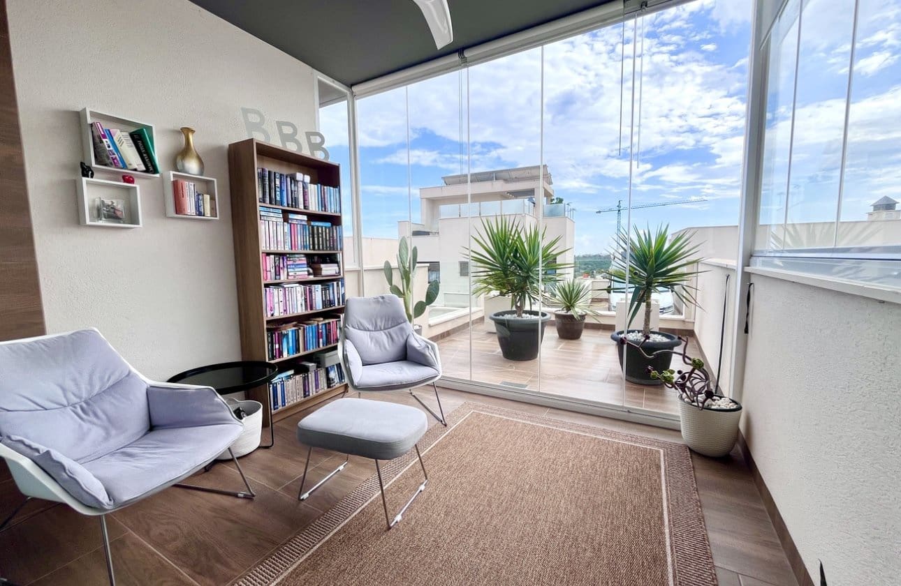 2 soverom Leilighet til salgs i San Miguel de Salinas med svømmebasseng garasje - € 329 900 (Ref: 10043376)