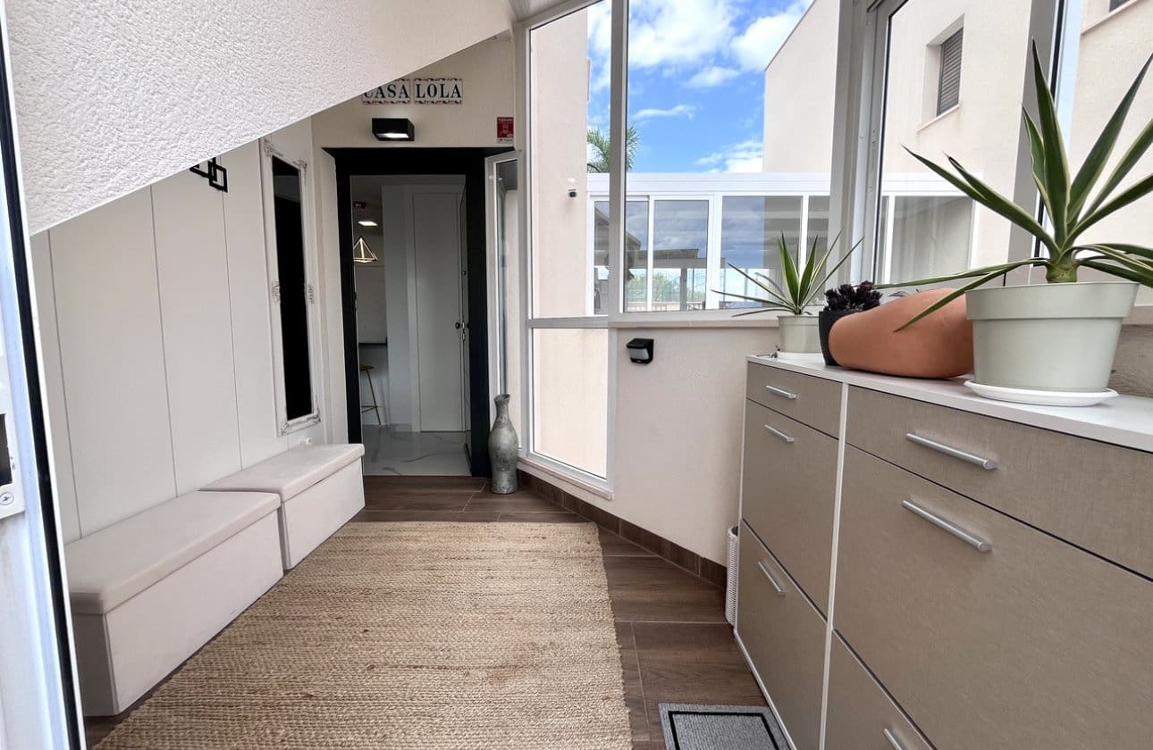 2 soverom Leilighet til salgs i San Miguel de Salinas med svømmebasseng garasje - € 329 900 (Ref: 10043376)
