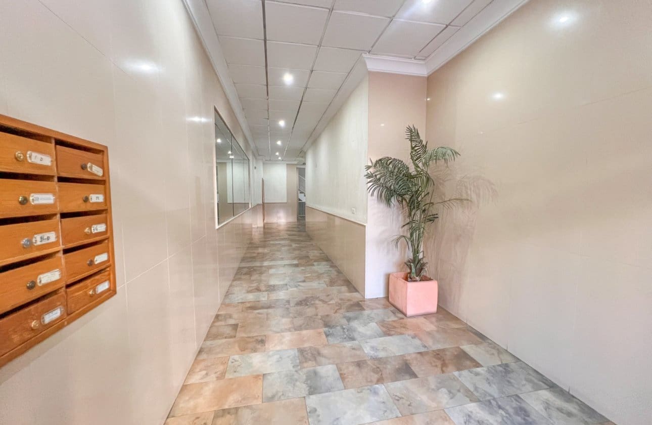 3 makuuhuone Kattohuoneisto myytävänä paikassa Torrevieja mukana 
autotalli - 265 000 € (Ref: 10043377)