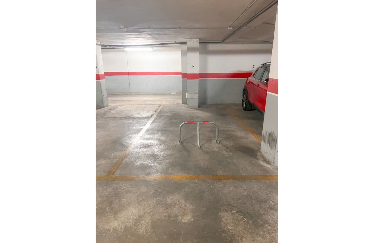 3 makuuhuone Kattohuoneisto myytävänä paikassa Torrevieja mukana 
autotalli - 265 000 € (Ref: 10043377)