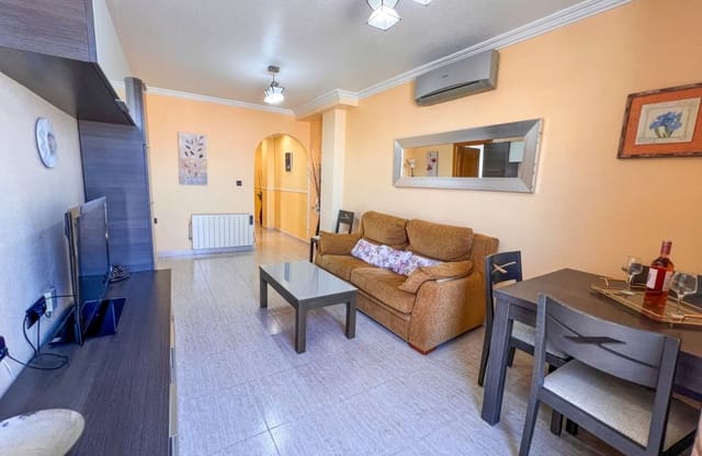 3 makuuhuone Kattohuoneisto myytävänä paikassa Puerto Deportivo, Torrevieja mukana 
autotalli - 265 000 € (Ref: 10043377)