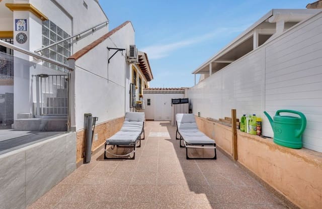 2 soveværelse Lejlighed til salg i Cabo Roig, Orihuela med swimmingpool garage - € 230.000 (Ref: 10043378)