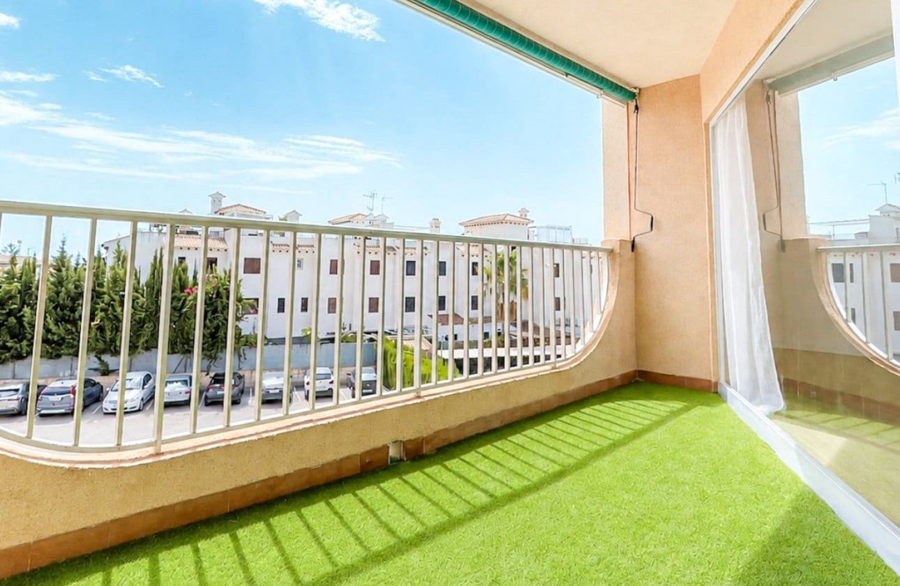 3 chambre Appartement à vendre à Cabo Roig avec piscine - 269 000 € (Ref: 10043379)