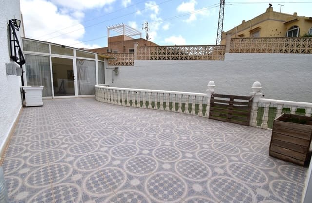 Bungalow de 2 habitaciones en Villamartin, Orihuela en venta - 209.950 € (Ref: 10054822)