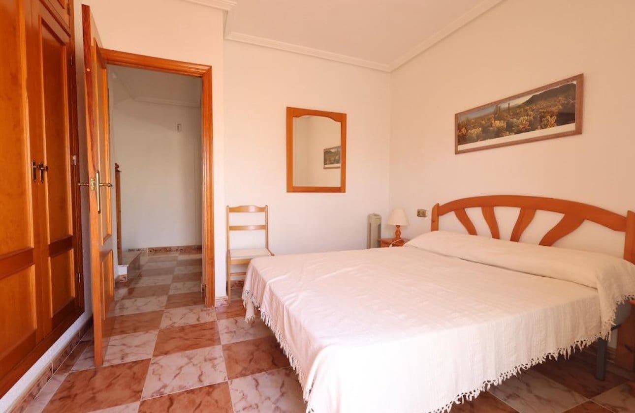 2 bedroom Townhouse for sale in Playa Flamenca with pool garage - € 240,000 (Ref: 10075565)