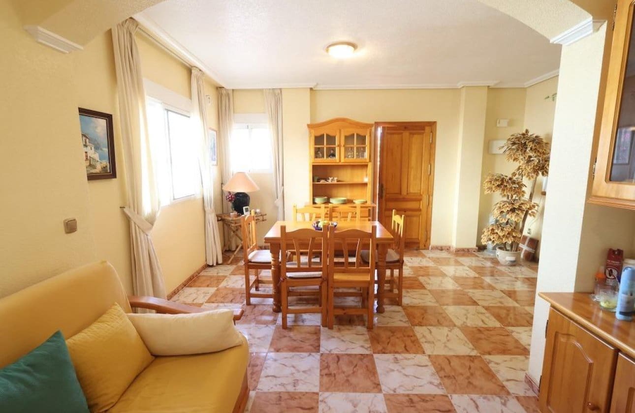 2 bedroom Townhouse for sale in Playa Flamenca with pool garage - € 240,000 (Ref: 10075565)