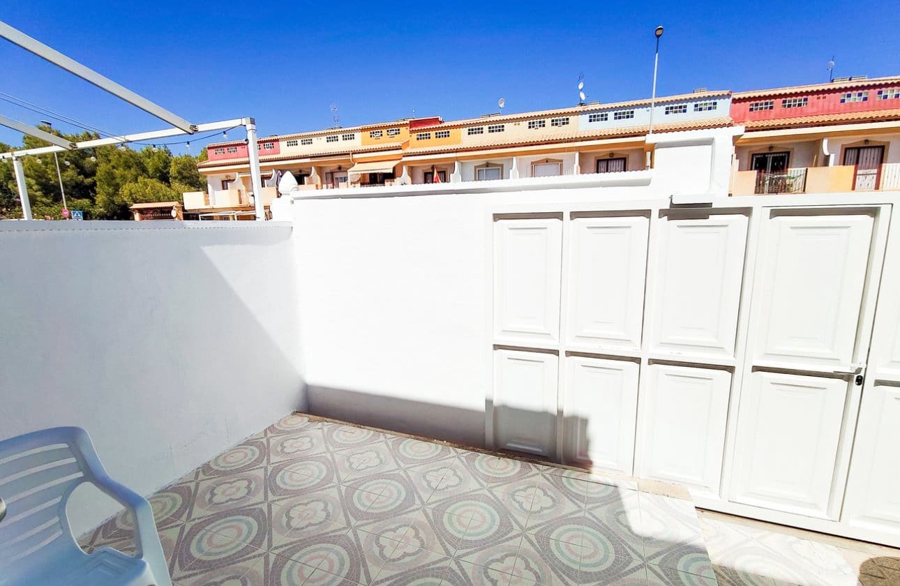 2 bedroom Townhouse for sale in Playa Flamenca with pool garage - € 229,900 (Ref: 10075566)