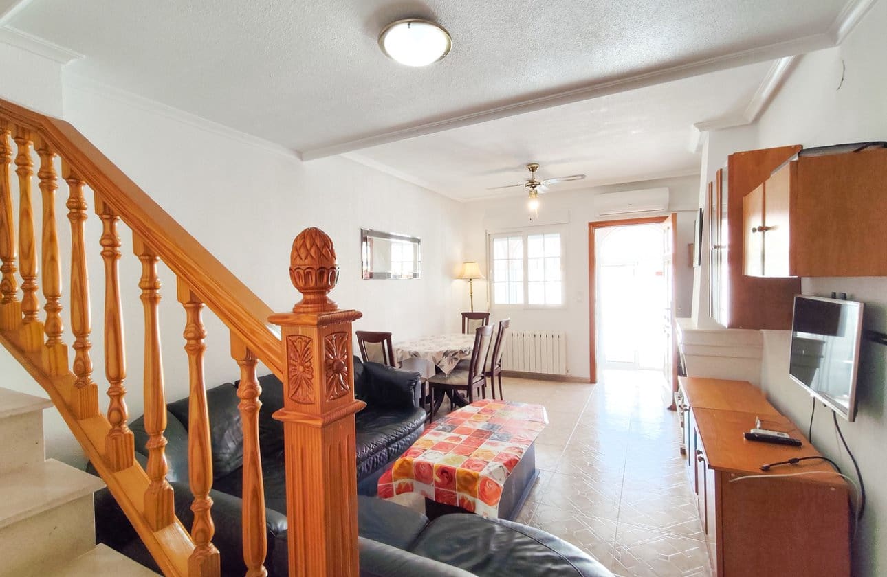 2 bedroom Townhouse for sale in Playa Flamenca with pool garage - € 229,900 (Ref: 10075566)