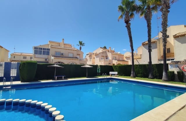 2 quarto Casa em Banda para venda em Playa Flamenca, Orihuela com piscina garagem - 229 900 € (Ref: 10075566)