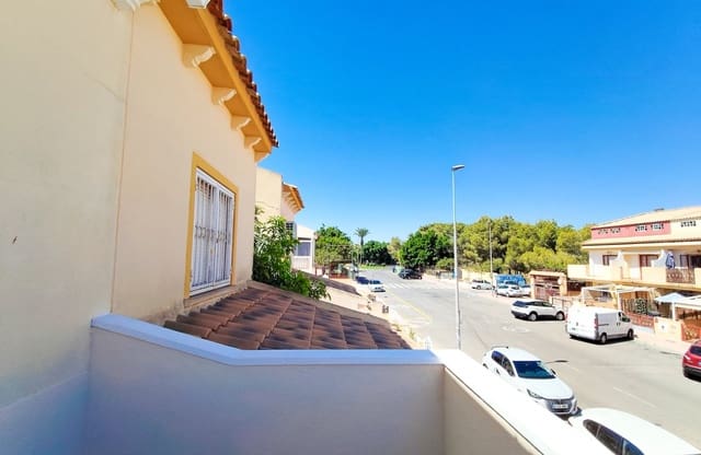 2 quarto Casa em Banda para venda em Playa Flamenca, Orihuela com piscina garagem - 229 900 € (Ref: 10075566)