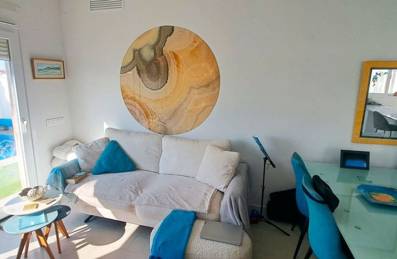 3 bedroom Villa for sale in Pilar de la Horadada with pool - € 450,000 (Ref: 10075567)