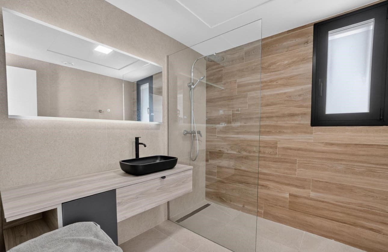 3 soverom Villa til salgs i Guardamar del Segura med svømmebasseng garasje - € 450 000 (Ref: 10089998)