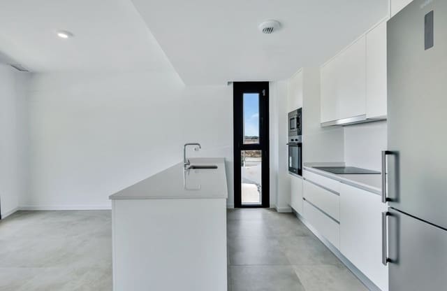 Apartamento de 2 habitaciones en Dehesa de Campoamor, Orihuela en venta con piscina garaje - 320.000 € (Ref: 10089999)