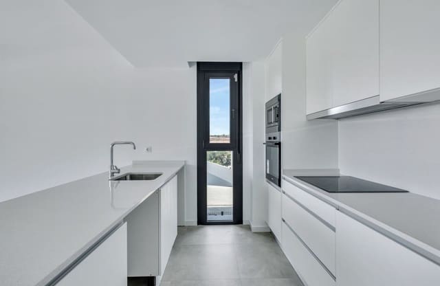 Apartamento de 2 habitaciones en Dehesa de Campoamor, Orihuela en venta con piscina garaje - 320.000 € (Ref: 10089999)