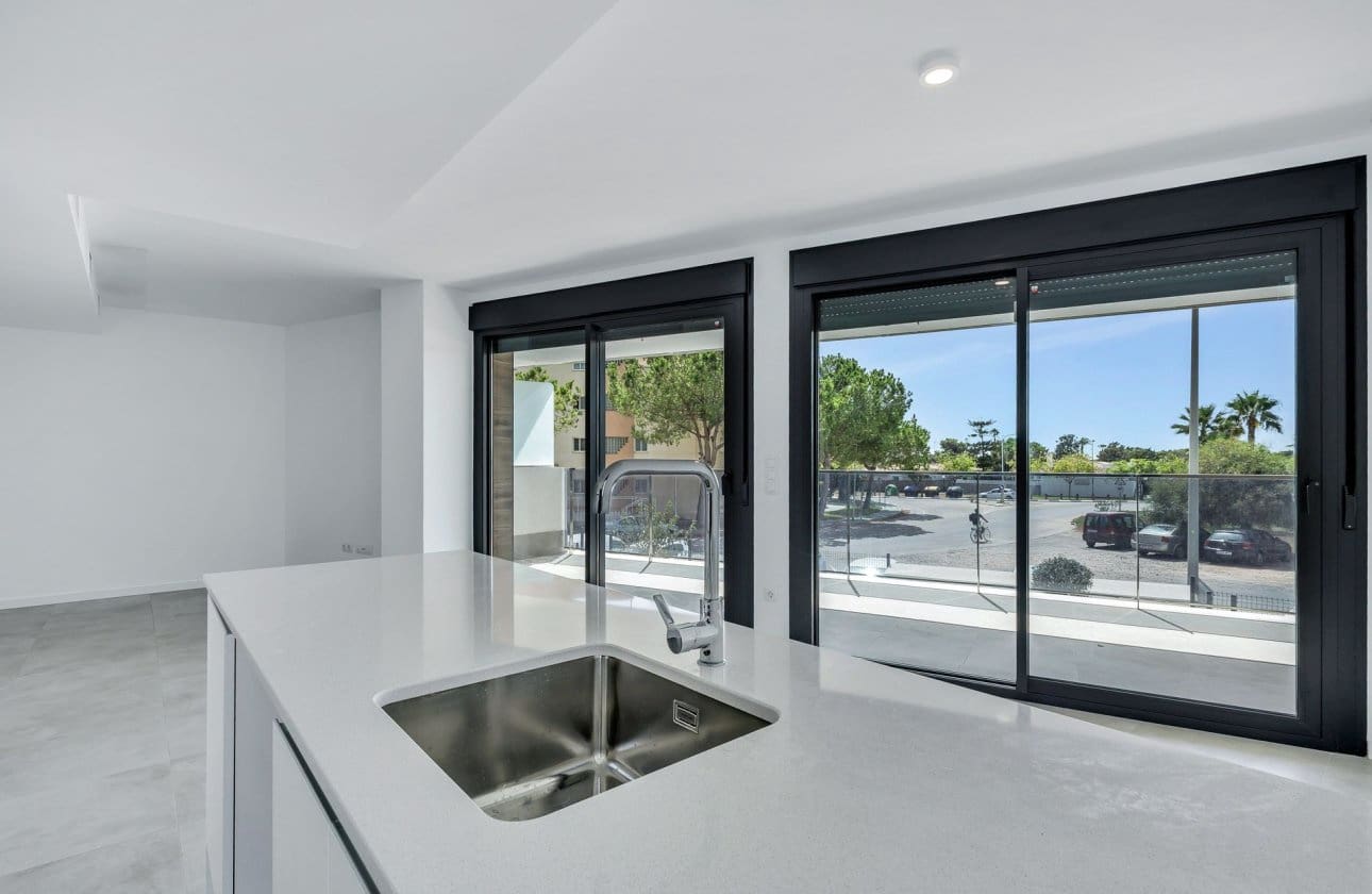 2 sypialnia Apartament na sprzedaż w Campoamor z basenem garażem - 320 000 € (Ref: 10089999)
