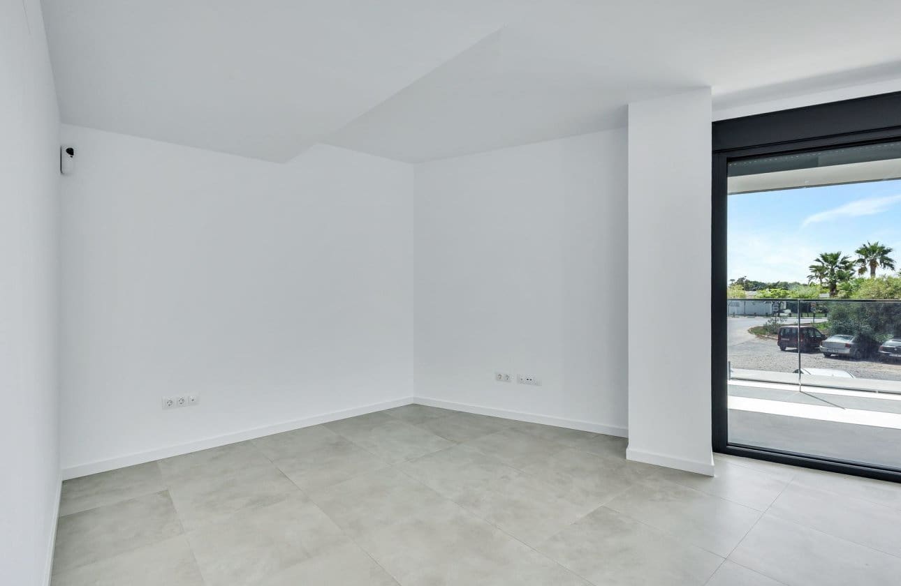 2 sypialnia Apartament na sprzedaż w Campoamor z basenem garażem - 320 000 € (Ref: 10089999)