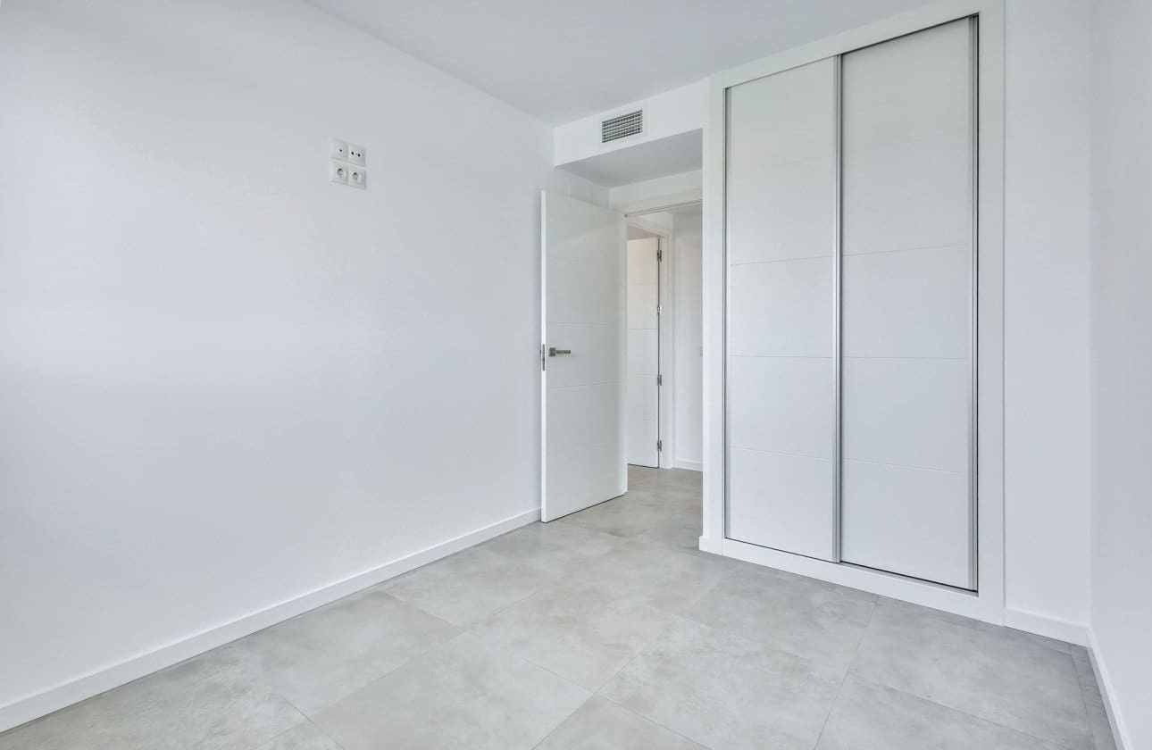 2 sypialnia Apartament na sprzedaż w Campoamor z basenem garażem - 320 000 € (Ref: 10089999)