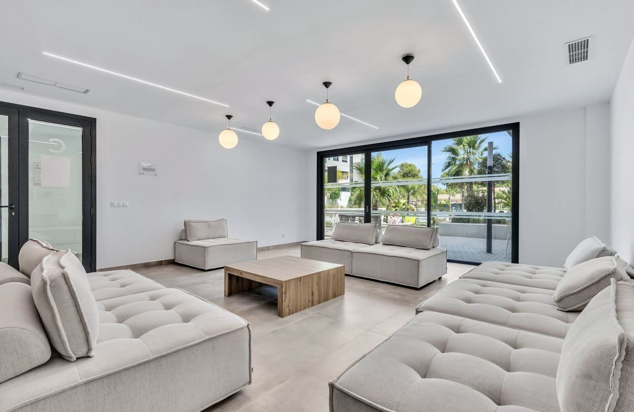2 sypialnia Apartament na sprzedaż w Campoamor z basenem garażem - 320 000 € (Ref: 10089999)