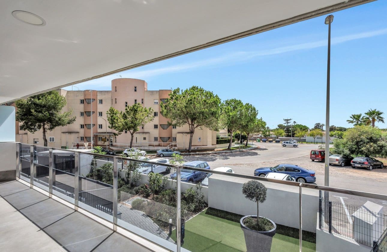 2 sypialnia Apartament na sprzedaż w Campoamor z basenem garażem - 320 000 € (Ref: 10089999)