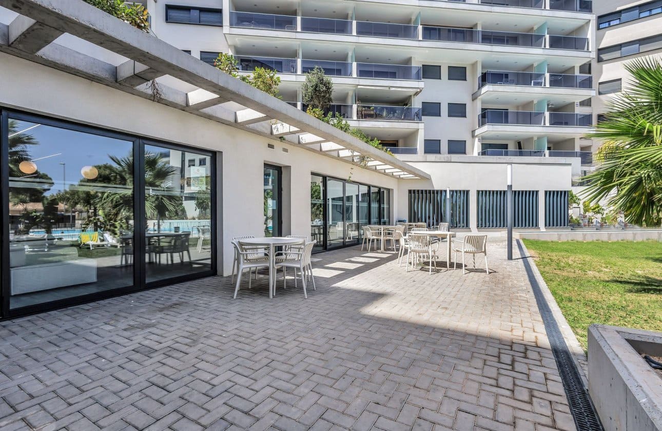 2 sypialnia Apartament na sprzedaż w Campoamor z basenem garażem - 320 000 € (Ref: 10089999)