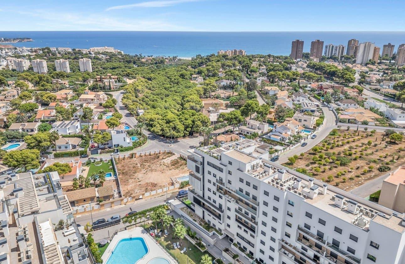 2 sypialnia Apartament na sprzedaż w Campoamor z basenem garażem - 320 000 € (Ref: 10089999)