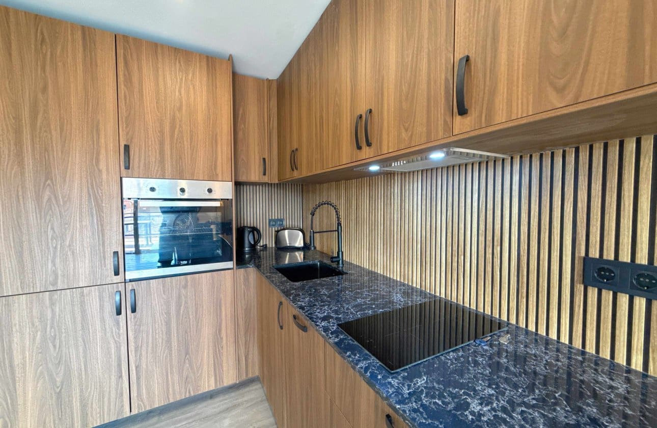 2 Zimmer Apartment zu verkaufen in Cabo Roig mit Pool - 249.950 € (Ref: 10090001)