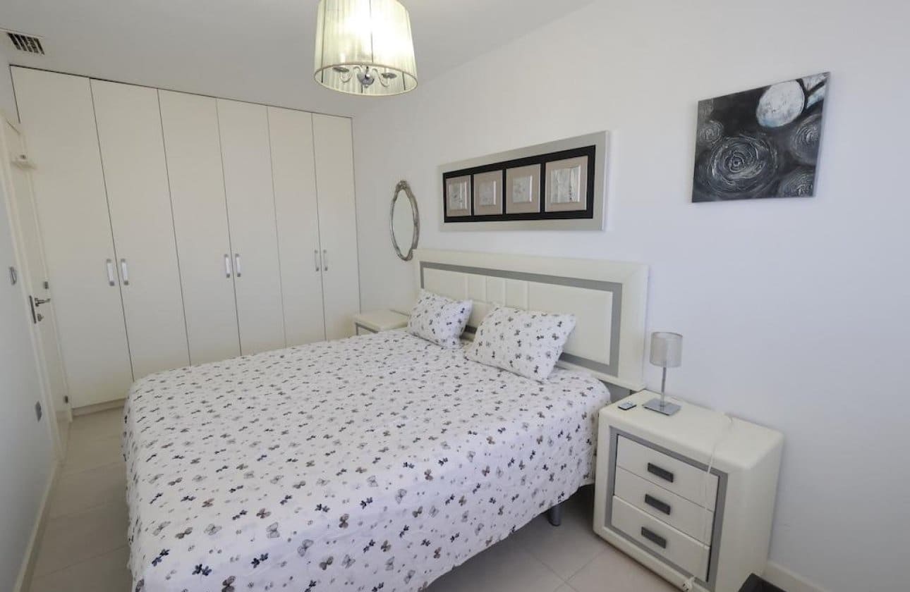 2 sypialnia Apartament na sprzedaż w Campoamor z basenem garażem - 235 000 € (Ref: 10090002)