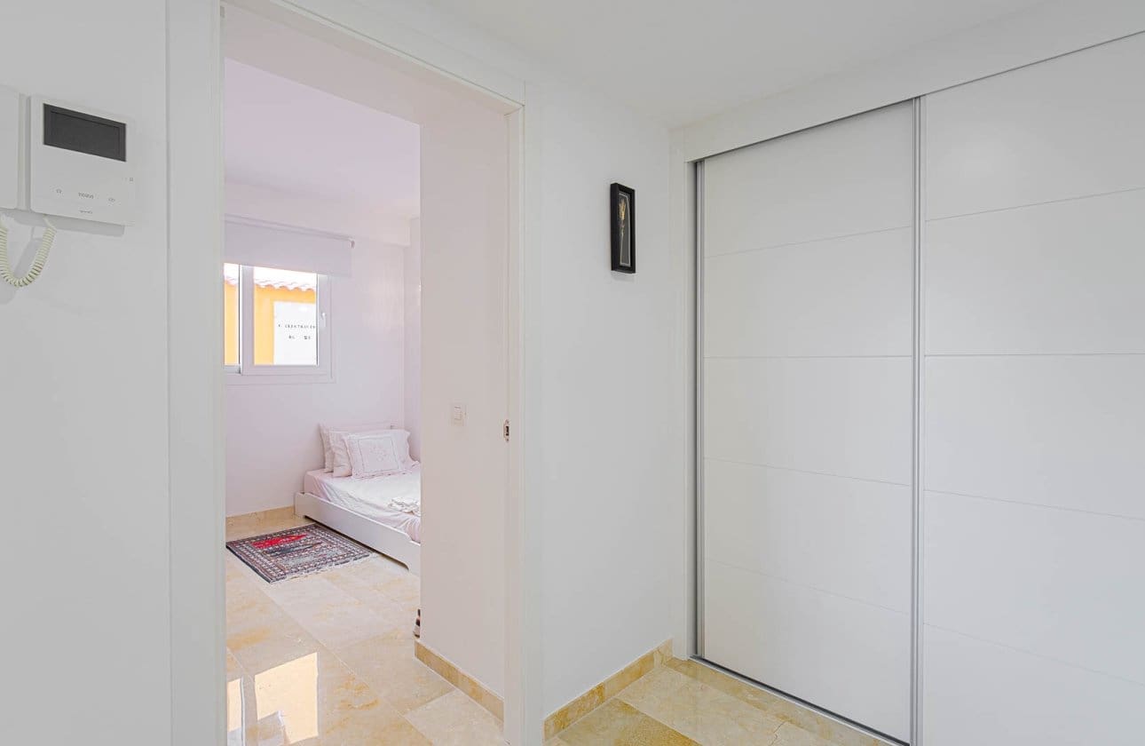 Apartamento Playa de 3 habitaciones en Punta Prima en venta con piscina garaje - 350.000 € (Ref: 10094174)