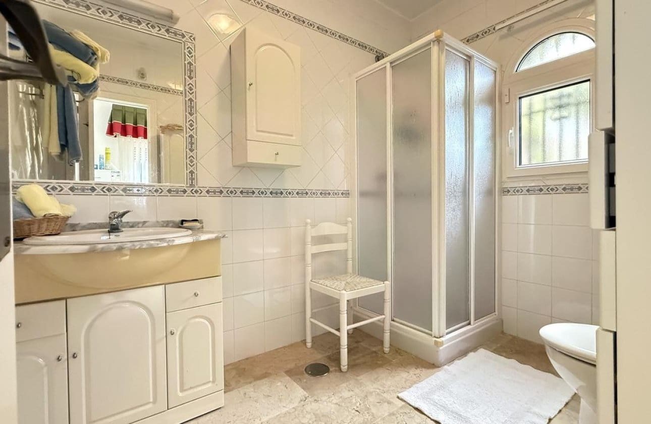 5 bedroom Villa for sale in Dehesa de Campoamor with pool garage - € 635,000 (Ref: 10106465)