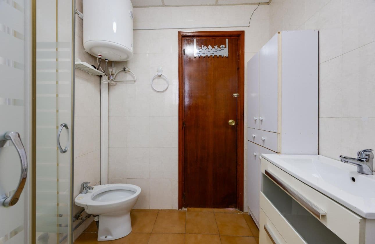 3 soveværelse Strandlejlighed til salg i Torrevieja - € 169.990 (Ref: 10106466)