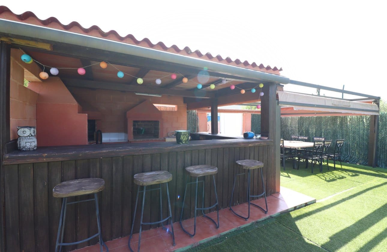 4 Zimmer Villa zu verkaufen in Benferri mit Pool Garage - 325.000 € (Ref: 10109378)