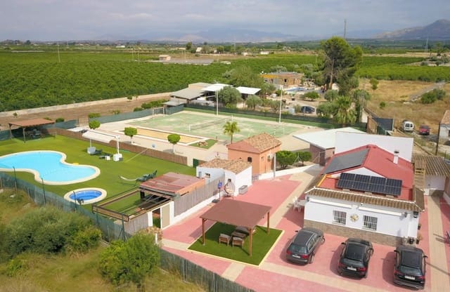 4 Zimmer Villa zu verkaufen in Benferri mit Pool Garage - 325.000 € (Ref: 10109378)