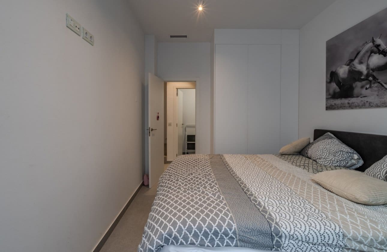 4 soverom Villa til salgs i Guardamar del Segura med svømmebasseng garasje - € 600 000 (Ref: 10109379)