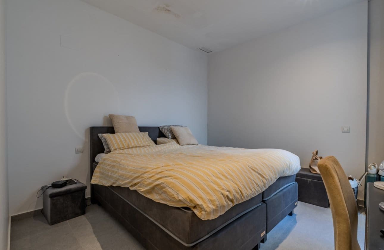 4 soverom Villa til salgs i Guardamar del Segura med svømmebasseng garasje - € 600 000 (Ref: 10109379)
