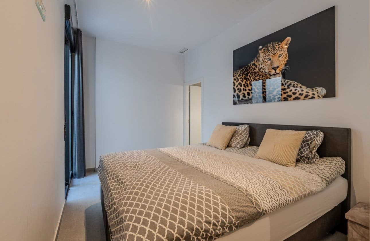 4 soverom Villa til salgs i Guardamar del Segura med svømmebasseng garasje - € 600 000 (Ref: 10109379)