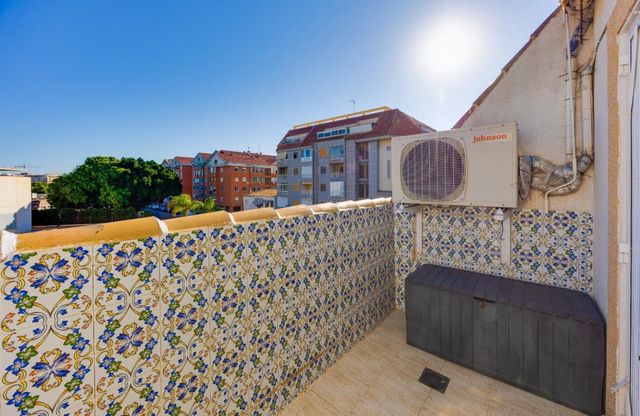 2 quarto Penthouse para venda em Playa del Acequión, Torrevieja com piscina garagem - 159 900 € (Ref: 10120298)