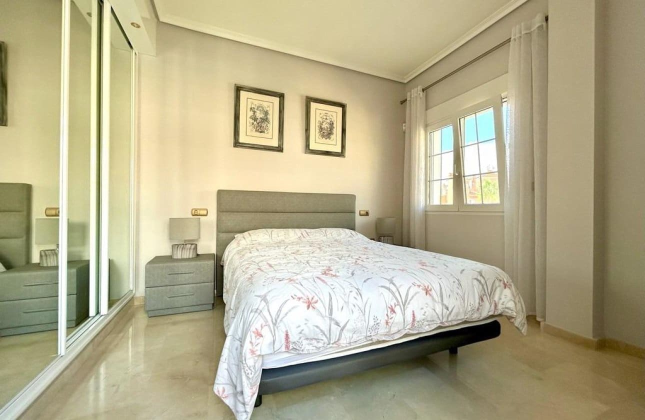 Ático de 3 habitaciones en Orihuela Costa en venta con piscina garaje - 545.000 € (Ref: 10120299)