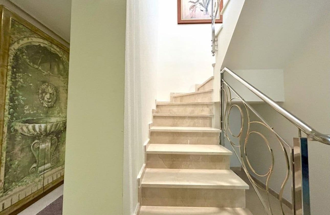 Ático de 3 habitaciones en Orihuela Costa en venta con piscina garaje - 545.000 € (Ref: 10120299)