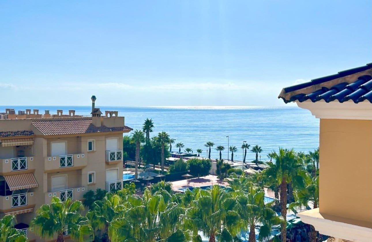 Ático de 3 habitaciones en Orihuela Costa en venta con piscina garaje - 545.000 € (Ref: 10120299)