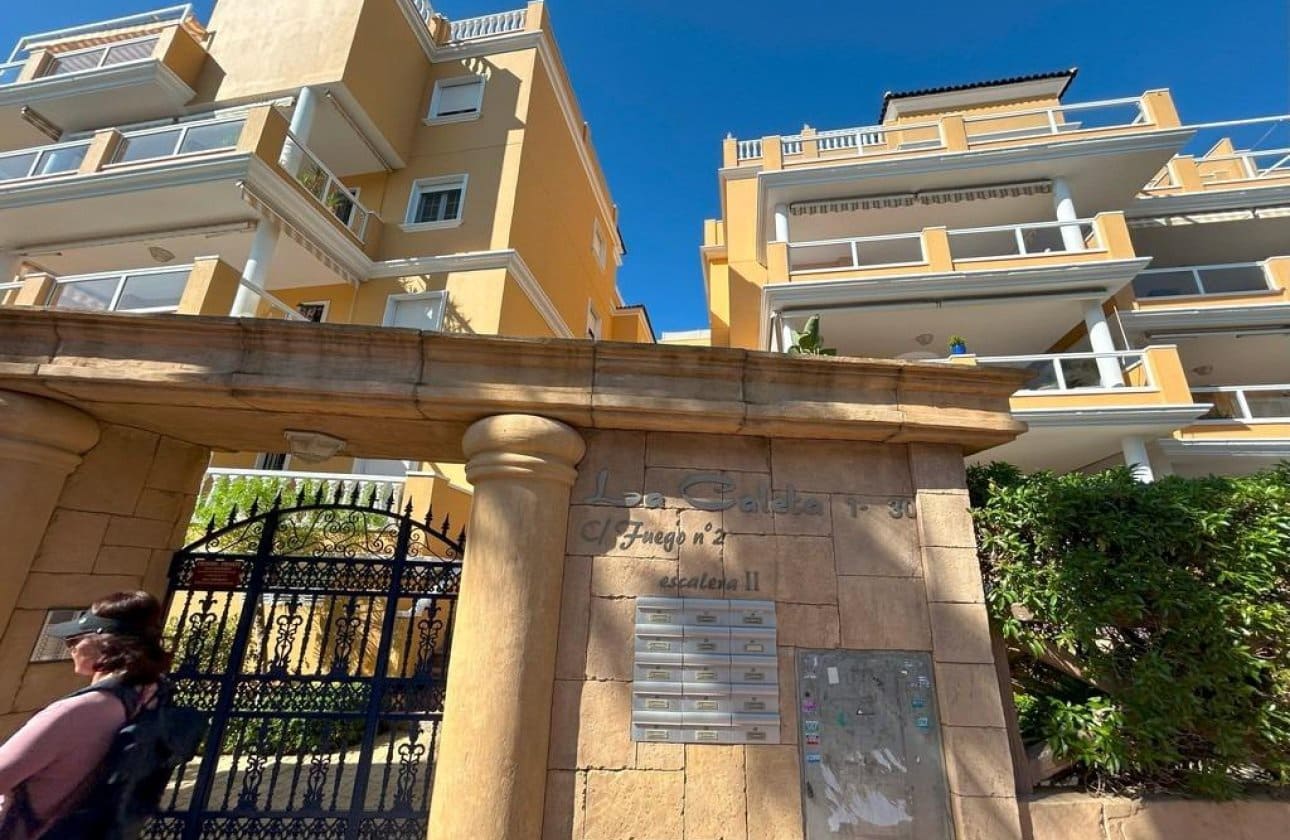 Ático de 3 habitaciones en Orihuela Costa en venta con piscina garaje - 545.000 € (Ref: 10120299)