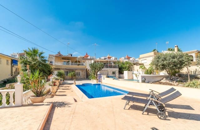 4 sypialnia Willa na sprzedaż w Los Balcones z basenem garażem - 369 000 € (Ref: 10129332)