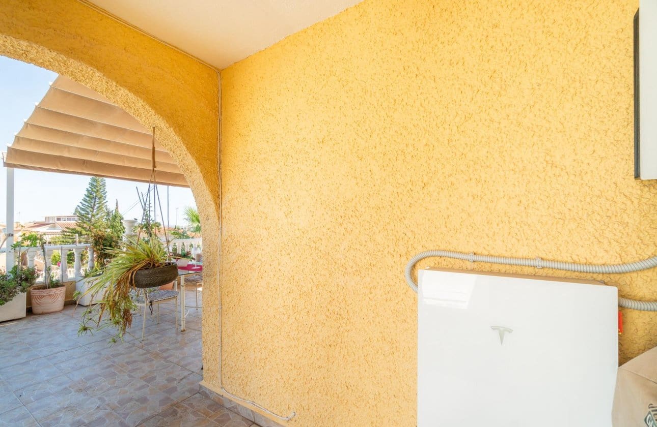 4 sypialnia Willa na sprzedaż w Los Balcones z basenem garażem - 369 000 € (Ref: 10129332)