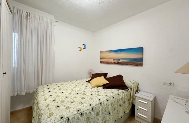 3 quarto Apartamento de Praia para venda em Torrevieja - 215 000 € (Ref: 10129335)