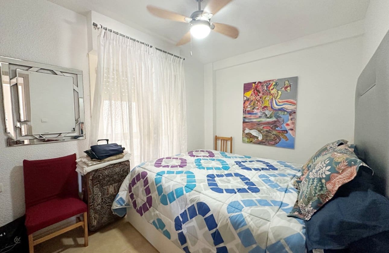 3 quarto Apartamento de Praia para venda em Torrevieja - 215 000 € (Ref: 10129335)