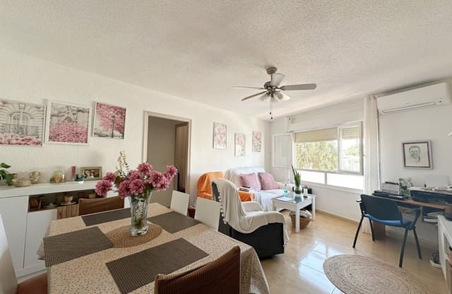 3 quarto Apartamento de Praia para venda em Torrevieja - 215 000 € (Ref: 10129335)