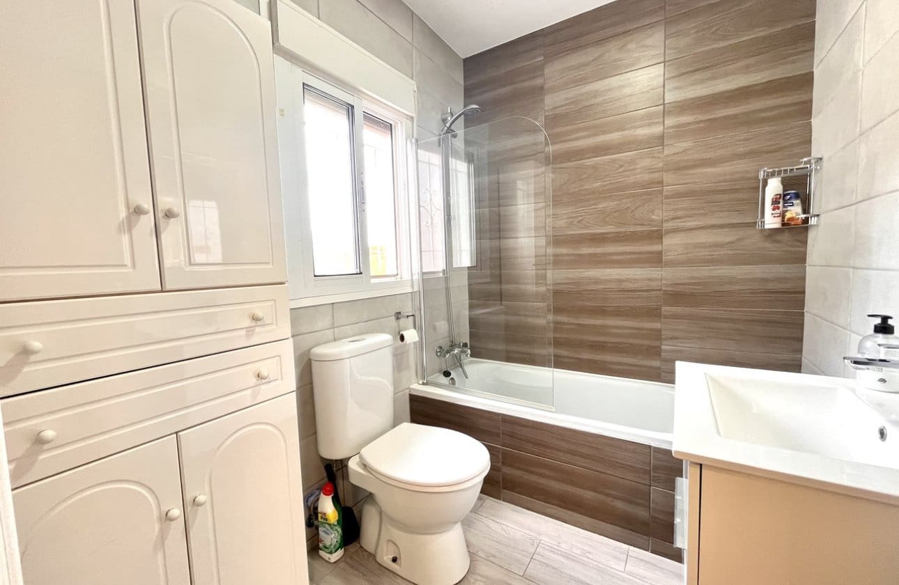 3 soveværelse Villa til salg i Pinar de Campoverde - € 329.950 (Ref: 10135769)
