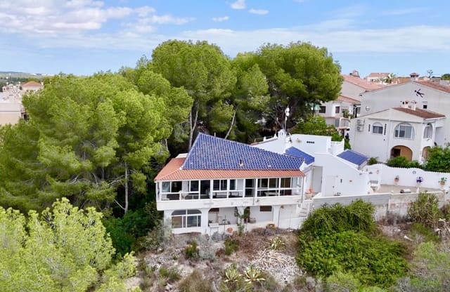 Chalet de 3 habitaciones en Pinar de Campoverde, Pilar de la Horadada en venta - 329.950 € (Ref: 10135769)