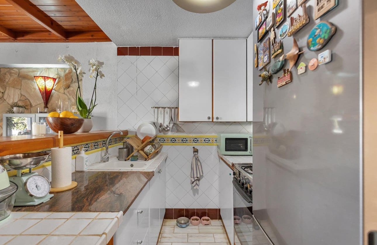 2 bedroom Townhouse for sale in Torrevieja with garage - € 240,000 (Ref: 10142658)